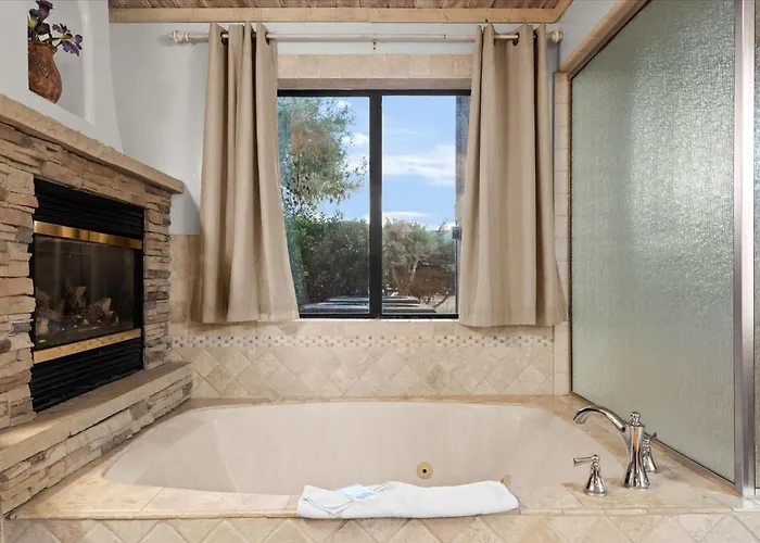 Apartment Adobe Village 1 Bedroom Suite-