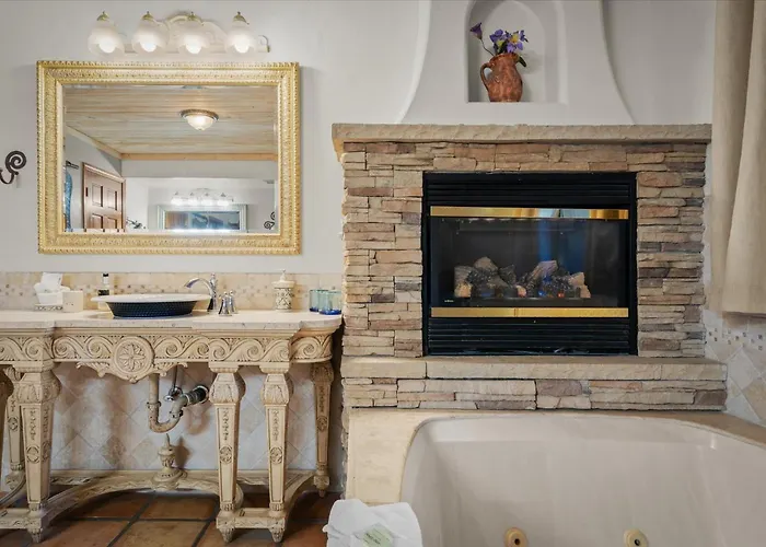 Adobe Village 1 Bedroom Suite- Apartment *