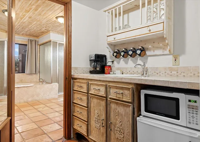 Adobe Village 1 Bedroom Suite- * Sedona