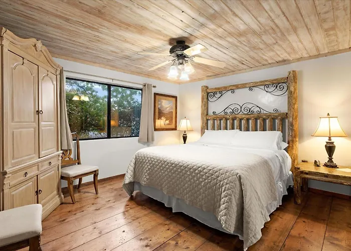 Adobe Village 1 Bedroom Suite- Apartment